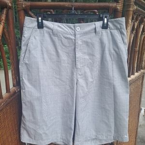 ONeill shorts size 32🩶